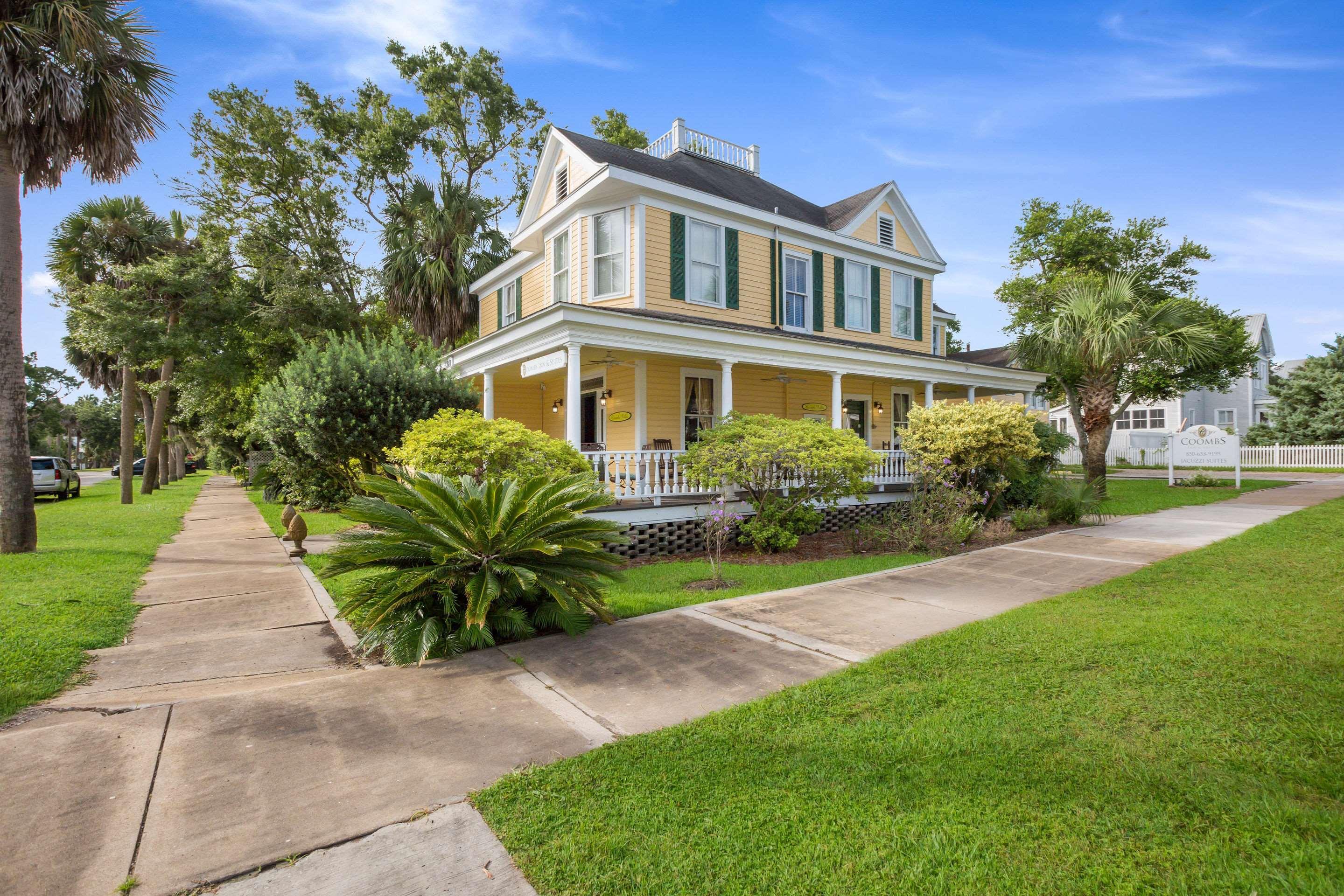 Coombs Inn & Suites Apalachicola Exterior photo